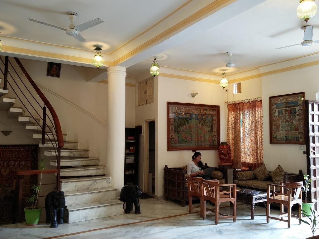 Hotel Pratap Bhawan Udaipur Esterno foto